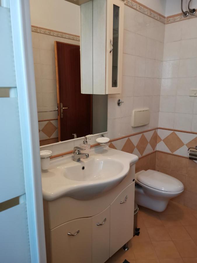 Intero Appartamento " Sea Breeze" Mola di Bari Exterior photo